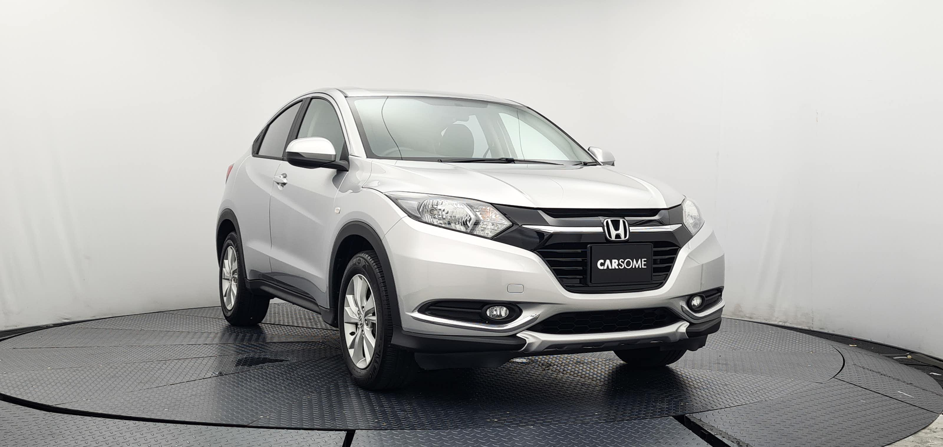 Best Car Color - Silver Honda HR-V